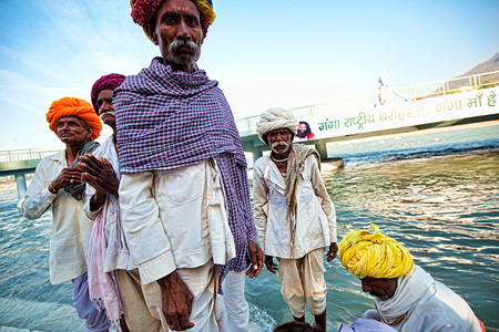 Buzzi_100411_00415_s India